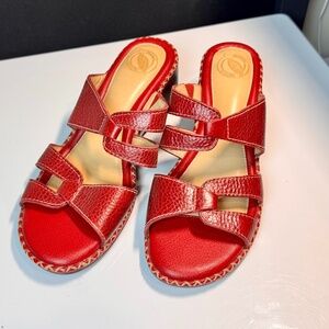 NWT Ladies Nuture Dark Red Slip On Leather Sandals Block Heel Size 6.5